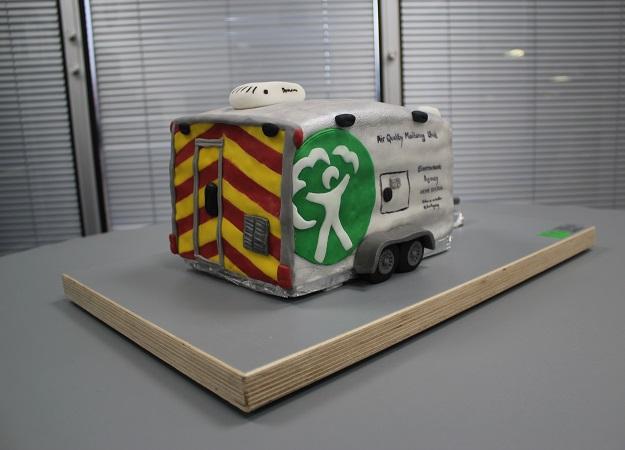 bott-environment-agency-cake.jfif