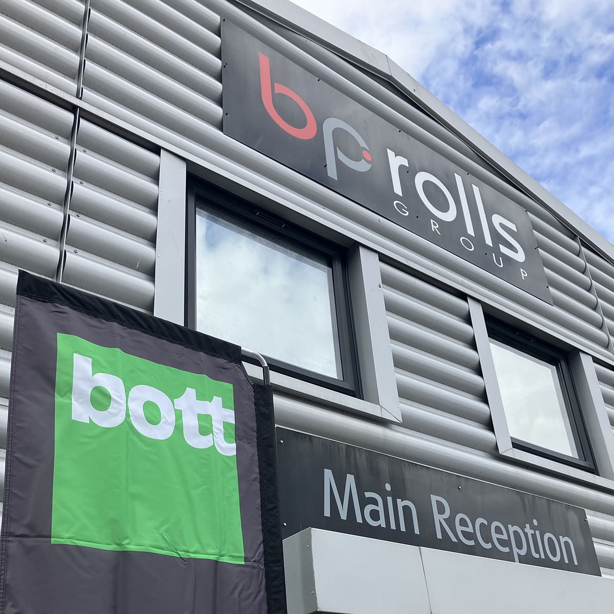 bott main reception - custom van racking and workplace storage